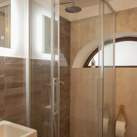 Villa Archibianchi 36 *